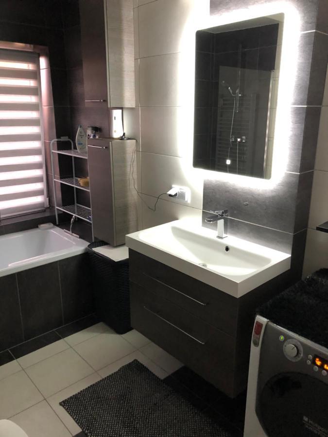 Apartament Moniuszki Kedzierzyn-Kozle Ngoại thất bức ảnh